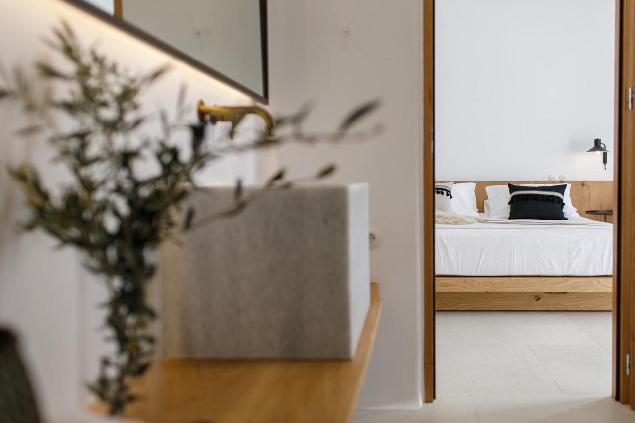 Alio Naxos Luxury Suites Agios Georgios  Exterior photo