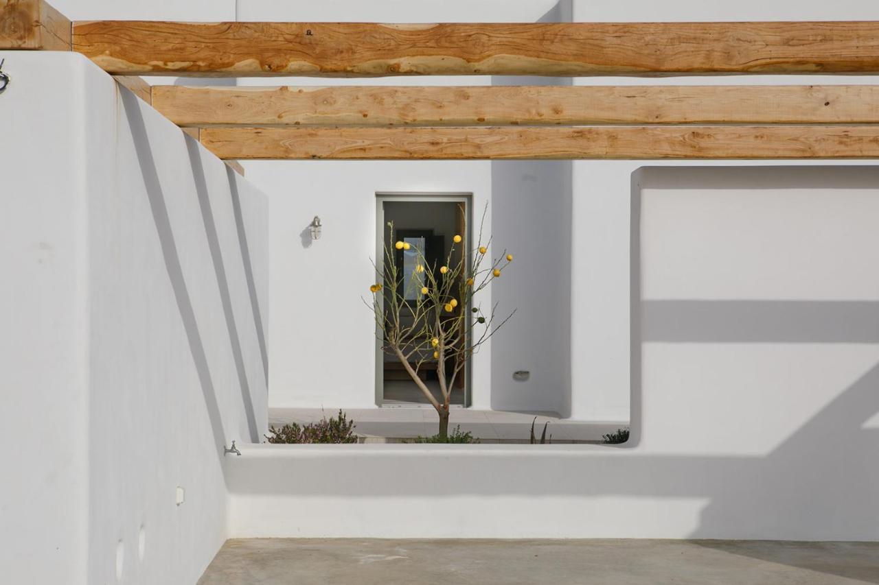 Alio Naxos Luxury Suites Agios Georgios  Exterior photo