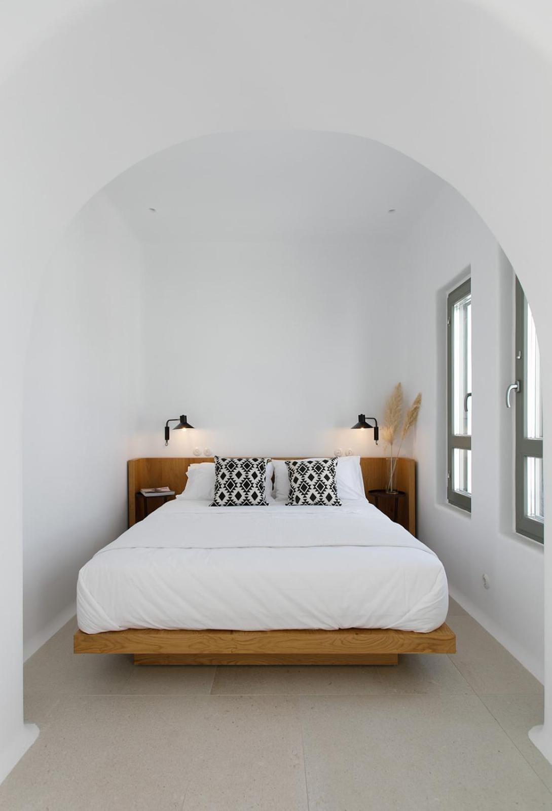 Alio Naxos Luxury Suites Agios Georgios  Room photo